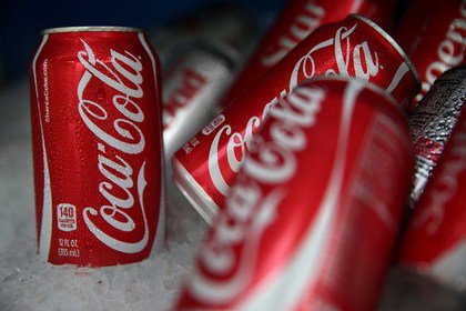 В Госдуме предложили ввести налог на кока-колу
