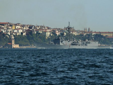 Крейсер ВМС США Vella Gulf направляется в Черное море - для 