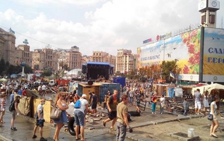 Итоги 10 августа: в Иране упал самолет, центр Киева освободили для проезда, ...