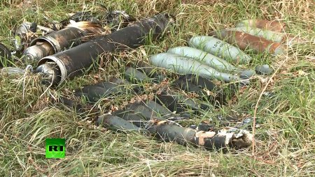Армейские подарки: в Донбассе обнаруживают огромное количество неразорвавши ...