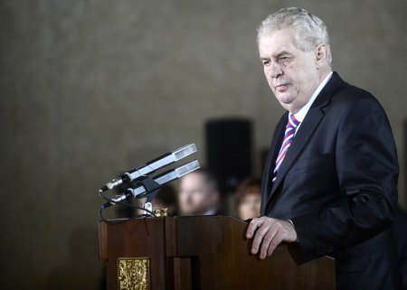 Президент Чехии: любая экономическая помощь Украине - это полная бессмыслица