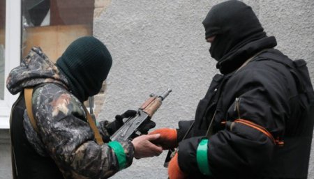 Ополченцы и украинские военные объединились в борьбе с бандитизмом под Донецком