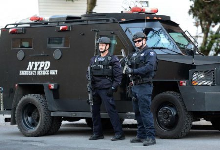 ​Полиция Нью-Йорка усиливает меры безопасности, опасаясь волнений