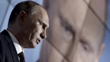 Путину пришло время вынуть туз из рукава