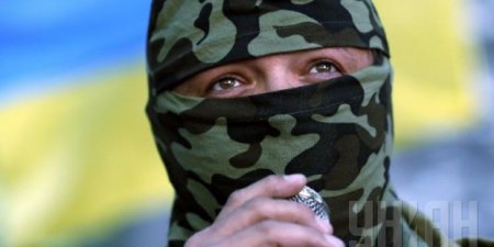 Семенченко заявляет о начале освобождения Углегорска силами АТО