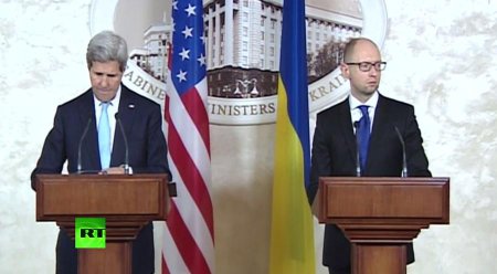 Яценюк и Керри вновь обвинили Россию во вторжении на Украину