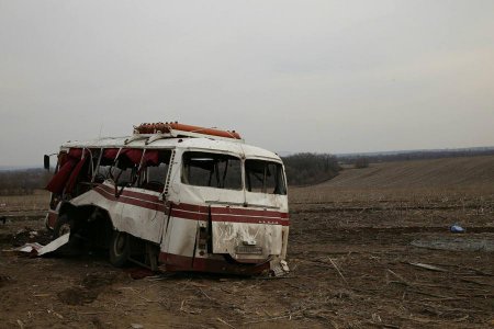 МВД Украины обвиняет водителя во взрыве автобуса в Донбассе