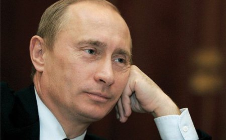 Яценюк посоветовал Путину сделать Россию процветающей страной