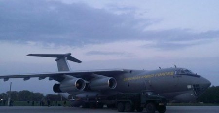 Самолёт с эвакуированными из Непала украинцами прибыл в Киев