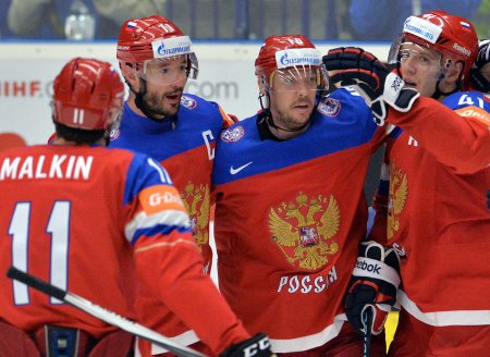Россия сыграет с США в полуфинале чемпионата мира по хоккею