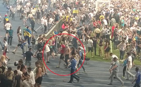 На украине фашистов нет: Неонаци среди фанатов «Динамо» на «Олимпийском»