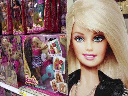 СМИ: Говорящая кукла Барби стала шагом в новый этап глобальной слежки