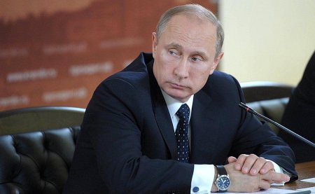Владимир Путин продлил контрсанкции России до августа следующего года