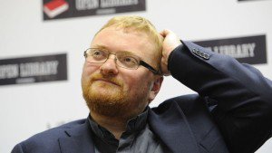 Милонов предложил запретить в России секс до брака