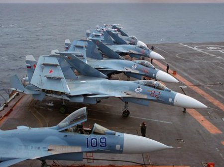 Покоритель всех стихий: морской истребитель Су-33 превзошел свой сухопутный ...