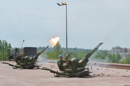 ПВО ДНР уничтожила две цели в небе над Донецком