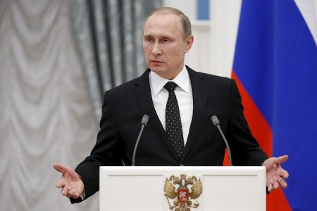 Путин поручил кабмину подать в суд на Украину