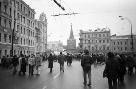 Как толпа хоронила СССР, хроника в фото.