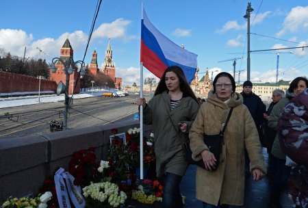 Акции памяти Бориса Немцова прошли в городах России