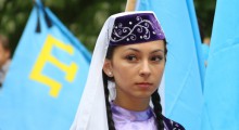 Надо больше доверять крымскотатарскому народу, – Порошенко