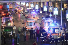 Теракт в Стамбуле: в больницах остаются двое украинцев