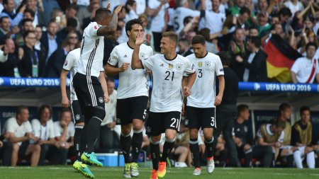 Сборная Германии вышла в четвертьфинал Евро-2016