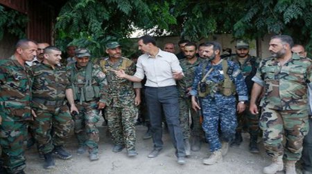 Асад встретился с сирийскими военными на передовой (+ВИДЕО, ФОТО)