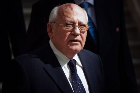 Горбачёв против НАТО: кто развязывает войну