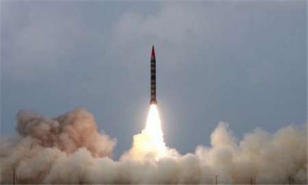 КНДР отработала ракетные удары по южнокорейским портам и аэродромам