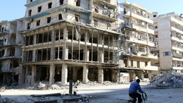 Гуманитарная пауза: мирные жители покидают сирийский Алеппо — LIVE