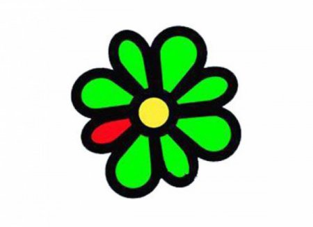 ICQ стала первым мессенджером с интегрированной нейросетью