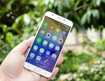 Samsung дала команду снизить цены на смартфоны в России
