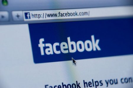 Facebook поможет пользователям распознавать фейковые новости