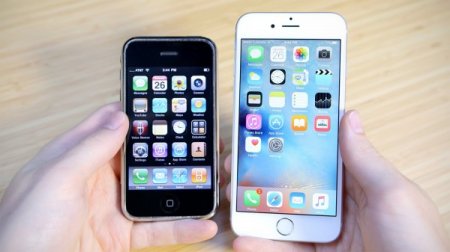 Эксперты: iPhone 8 может стать «атавизмом iPhone 1»