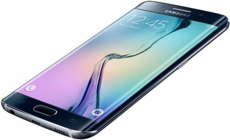 Samsung снова лидирует по продажам на мировом рынке смартфонов