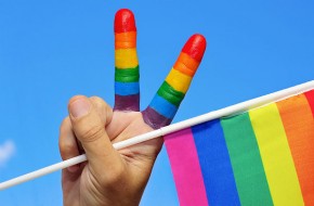 Европа обязала Россию разрешить гей-пропаганду среди детей
