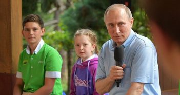 МИД Украины направил РФ ноту протеста из-за визита Путина в Крым