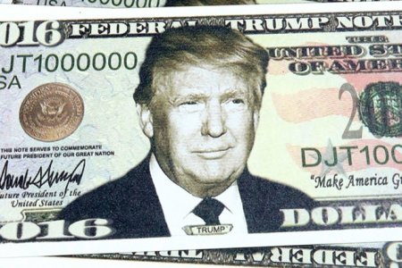 Доллар потерял веру в Трампа