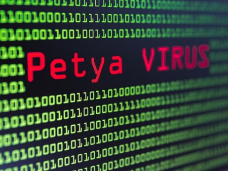 Украинские компании специально заразились вирусом Petya для сокрытия махина ...