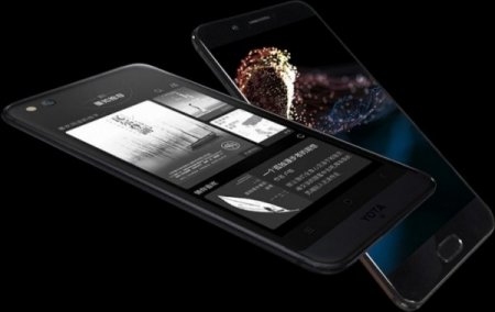 В сеть «утекли» первые изображения и характеристики YotaPhone 3