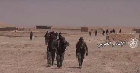 Сирийская армия взяла под контроль город Ас-Сухна и высадила десант на границе пр. Хомс и Ракка - Военный Обозреватель