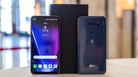 LG назвала цену смартфонов V30 и V30+