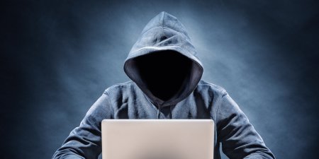 Комиссия по ценным бумагам США сообщила о хакерской атаке