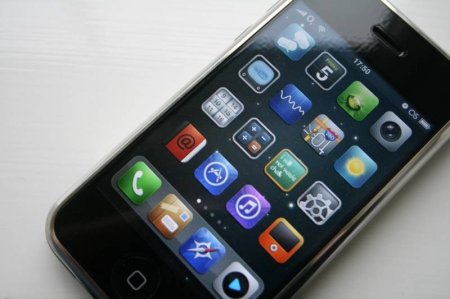Apple увеличит мощность беспроводной зарядки на iPhone