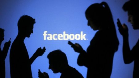Роскомнадзор пригрозил закрыть Facebook в 2018 году