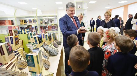 Языковой барьер: Венгрия посоветовала Порошенко забыть о европейской Украине после принятия закона об образовании