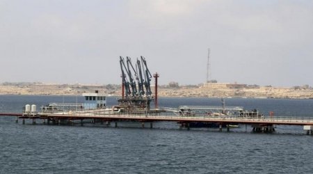 Порт Бенгази был вновь открыт после трех лет городских боев