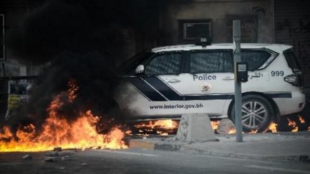 Взрыв во время шиитского шествия в Бахрейне ранил 5 полицейских