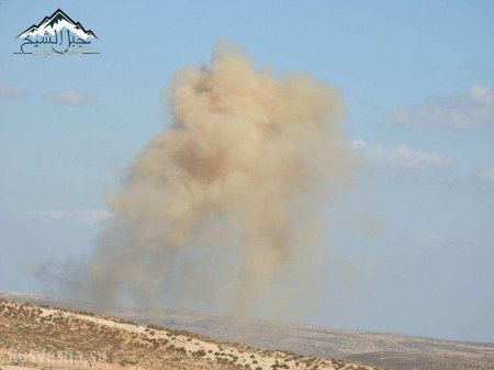 «Аль-Каида» взывает о помощи: Армия Сирии штурмует её анклав на Голанах, а Израиль уничтожает подкрепления боевиков (ФОТО)