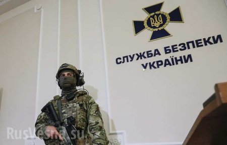 «Это просто смешно» — политолог об «аресте» Украиной имущества в Крыму